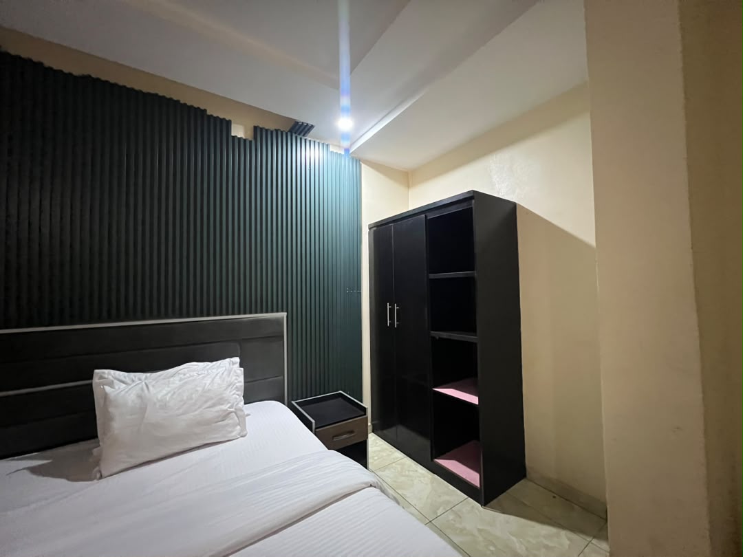 Laundry and hospitality items